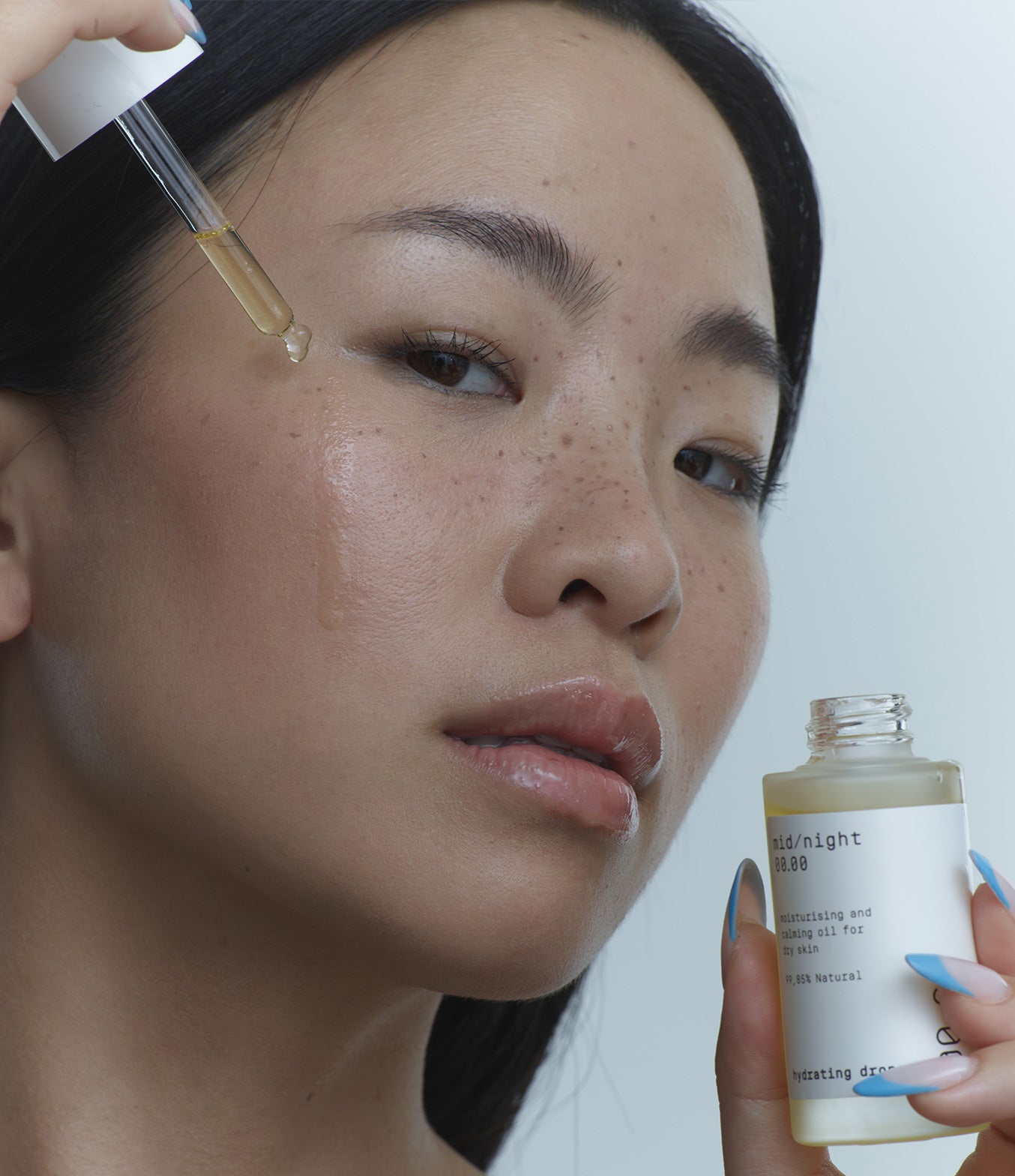 Landing Facial – mid/night 00.00